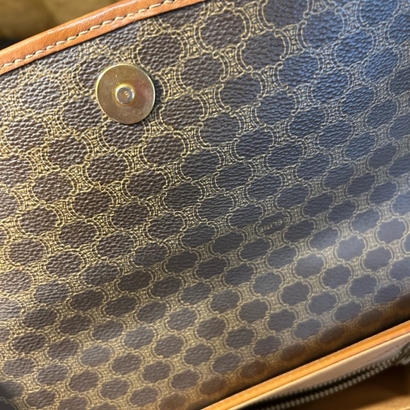 Authentic vintage Celine Triomphe Macadam handbag - Picture 14 of 15